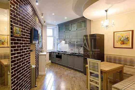 Оренда  Квартири  вул. Князів Острозьких, Київ Київ