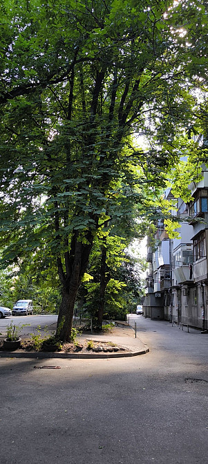 Проспект Шевченко,напротив парка. Мебель, техника остаётся. Колонка. Одесса - изображение 2