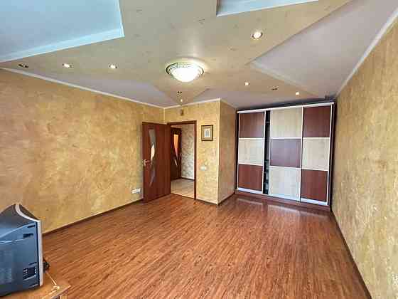 Продаж 1 кімнвтної квартири в районі Озерна Хмельницкий