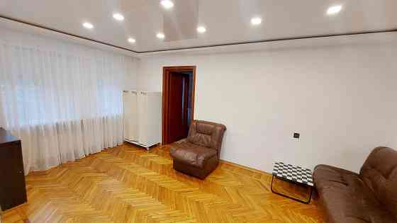 СДАМ 2к.кв Кирова/Б.Хмельницкого.С ремонтом.13000грн Днепр