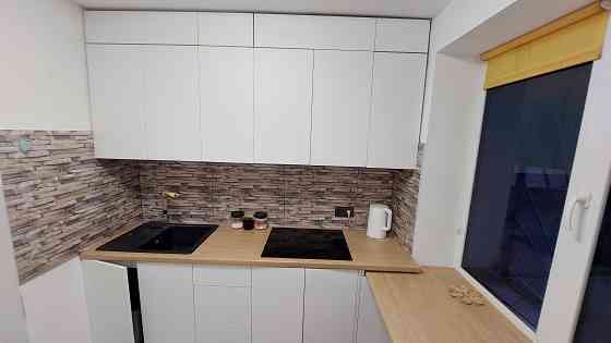 СДАМ 2к.кв Кирова/Б.Хмельницкого.С ремонтом.13000грн Днепр