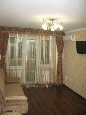 1-о кімнатна квртира на Соцмісті довго, місяць, тиждень Кривой Рог