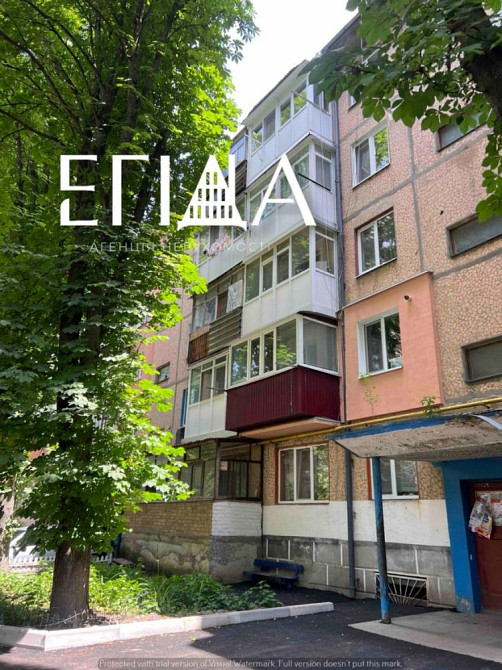 Продаж 2 к квартири біля Критого ринку під ремонт, 5/5, 52 м2 Кропивницкий - изображение 1