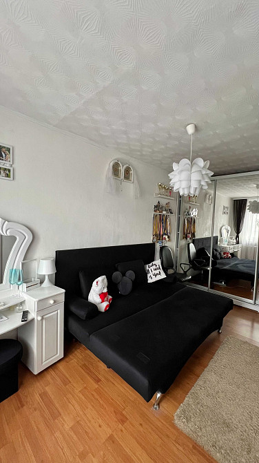 Продам простору 3 кімнатну квартиру. Ровно - изображение 3