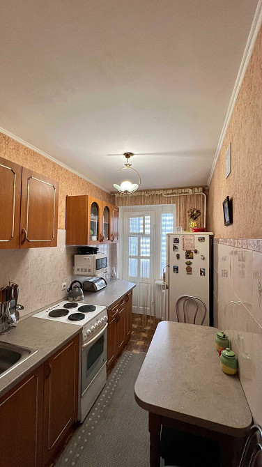 Продам простору 3 кімнатну квартиру. Ровно - изображение 4