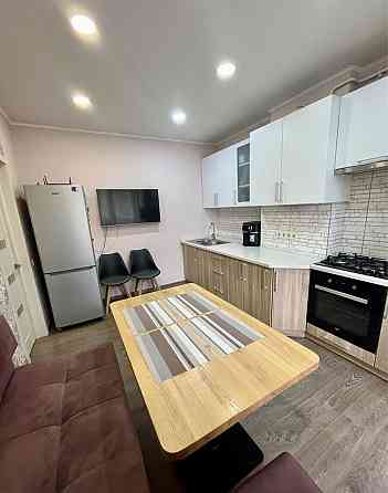 = Продаж 3-кімнатної квартири з ремонтом у центрі міста! = Ровно