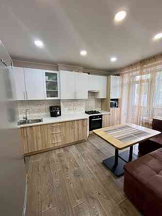 = Продаж 3-кімнатної квартири з ремонтом у центрі міста! = Ровно