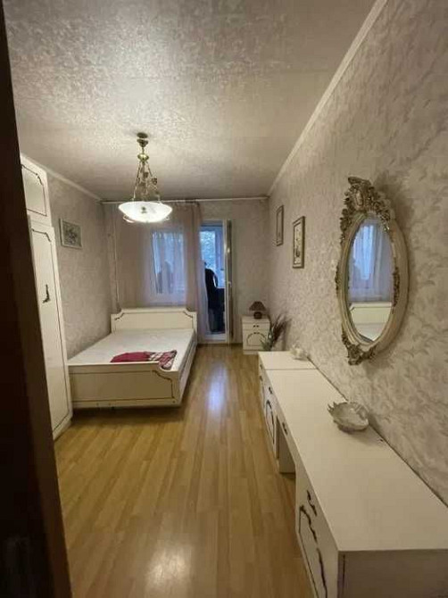 Здам  оренду 2к квартиру Я. Коласа 23 Святошинський м, Святошино 15 хв Киев - изображение 1