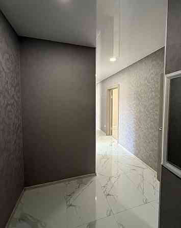 Продам идеельную 3 - комнатную квартиру от собственника на Сахарова 40 