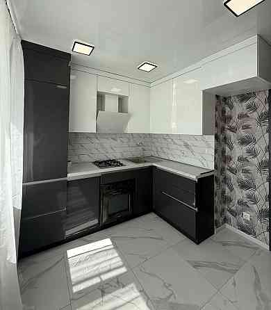 Продам идеельную 3 - комнатную квартиру от собственника на Сахарова 40 