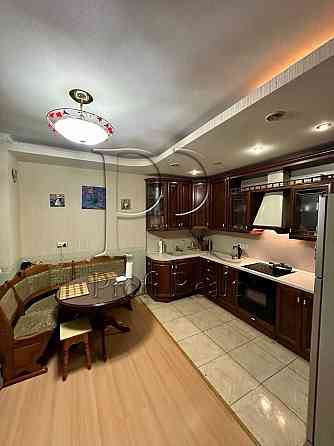 Оренда 3к. квартири Автозаводська/площа Тараса Шевченка Киев