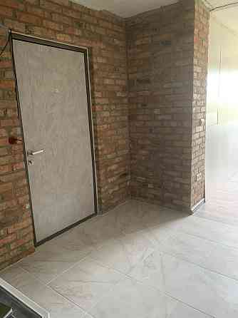 1 Однокімнатну квартиру у Нововолинську Нововолынск