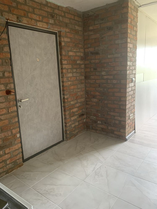 1 Однокімнатну квартиру у Нововолинську Нововолинськ - зображення 6