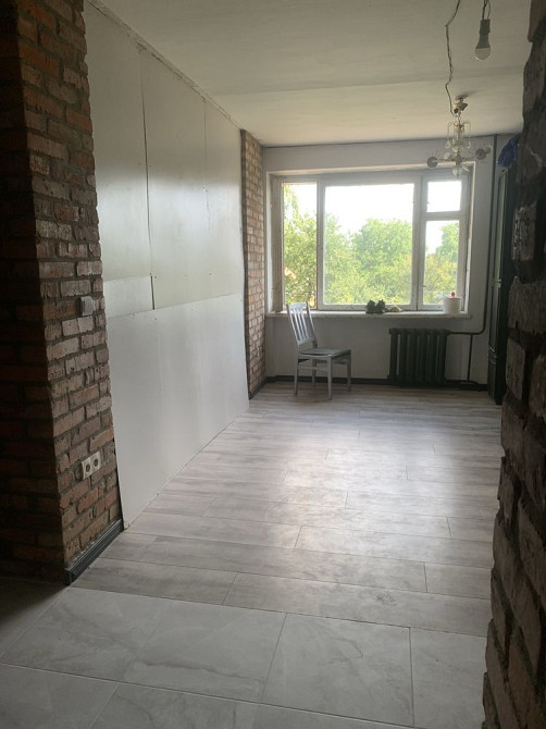 1 Однокімнатну квартиру у Нововолинську Нововолинськ - зображення 7