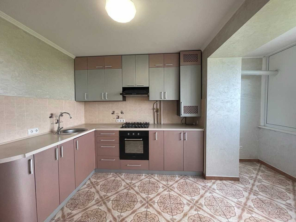 Продається 3 кімнатна квартира Івано-Франківськ - зображення 2