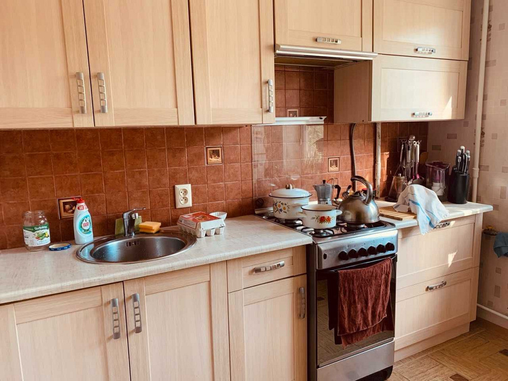 Продам двухкомнатную л/берег 2 этаж, бульвар Строителей Каменское (Запорожская обл.) - изображение 3