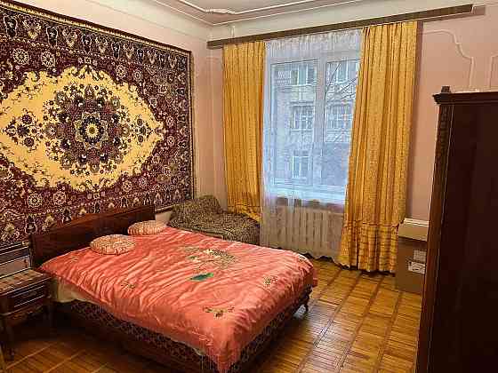 2к Печерськ Дмитра Годзенка метро Звіринецька Глазунова Київ