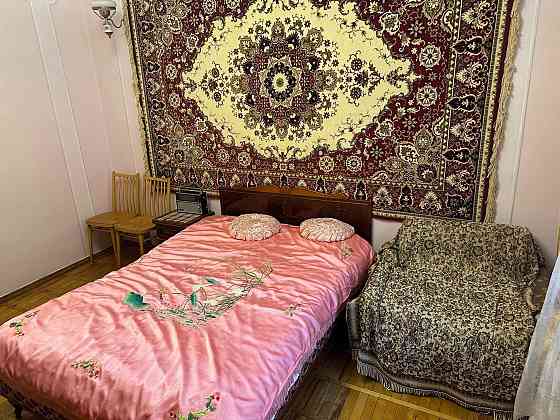 2к Печерськ Дмитра Годзенка метро Звіринецька Глазунова Київ