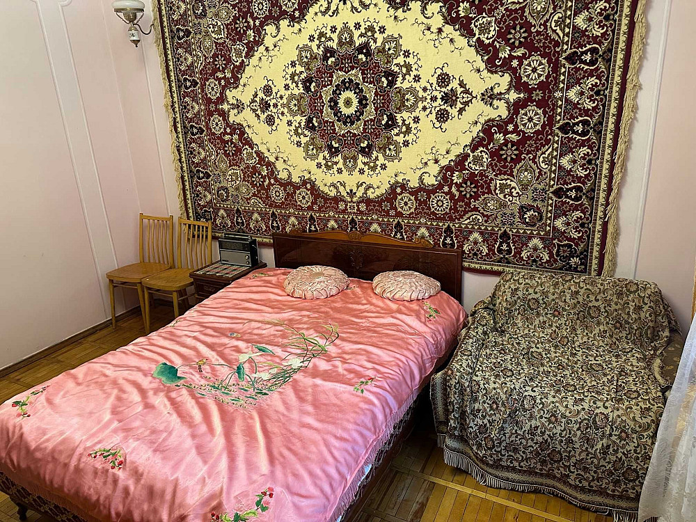 2к Печерськ Дмитра Годзенка метро Звіринецька Глазунова Київ - зображення 3