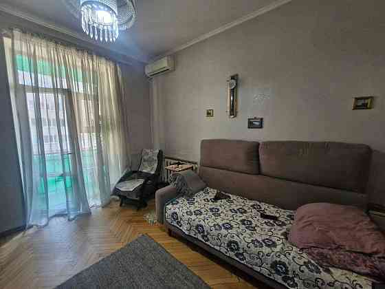 Центр  Продам сталинку  на Базарной дом с лифтом Одесса