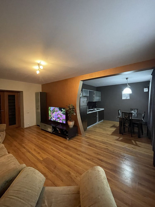 Продам 3-кімнатну квартиру Сарны - изображение 1