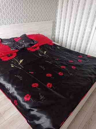 продам 4 комнатную квартиру Павлоград