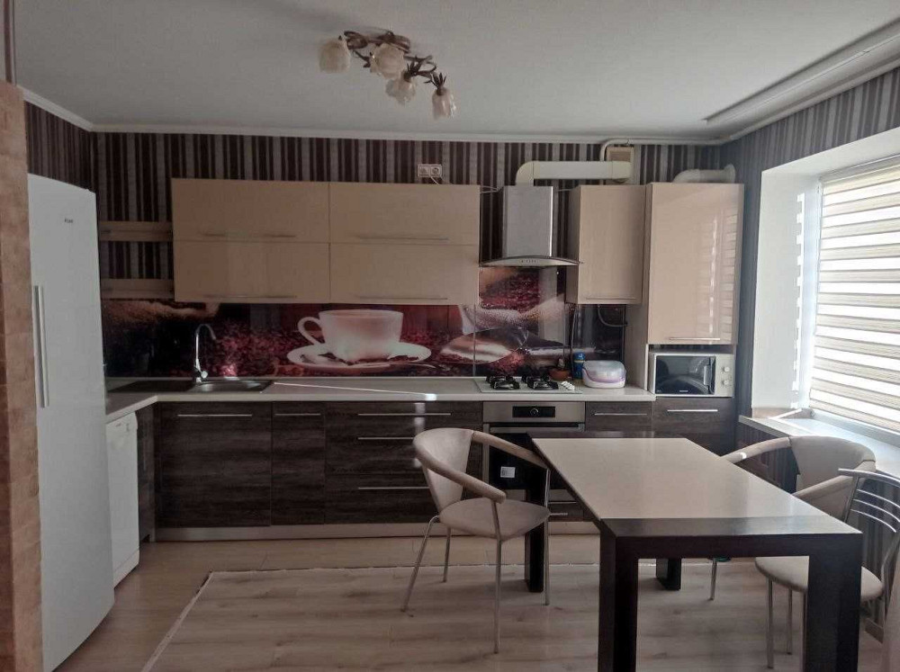 продам 4 комнатную квартиру Павлоград - изображение 7