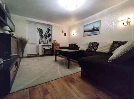 Терміново продам 3-х кімнатну квартиру р-н Центр Черкассы