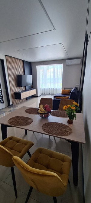 Затишна 2-кімнатна квартира з панорамним видом на Дніпро Черкассы - изображение 2