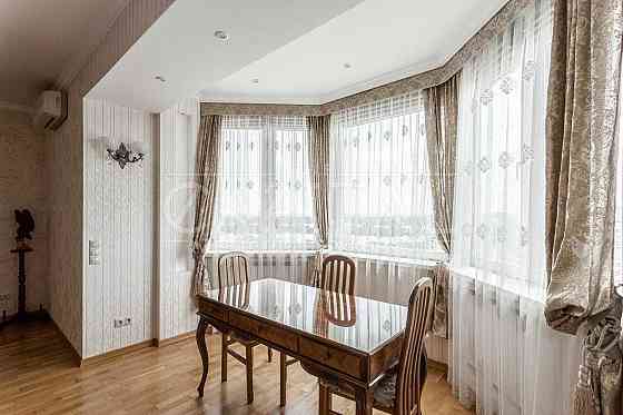 2-кімнатна квартира в Оболонських Липках з видом на Дніпро Киев