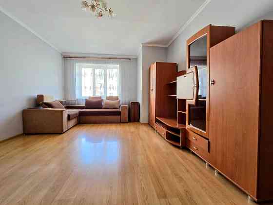 Здається 1 кімнатна "НОВОБУДОВА" на вул.БУДІВЕЛЬНИКІВ Черновцы