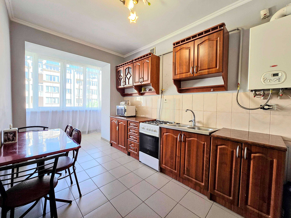 Здається 1 кімнатна "НОВОБУДОВА" на вул.БУДІВЕЛЬНИКІВ Черновцы - изображение 1