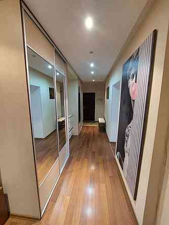 Трикімнатна квартира Лікоград Киев