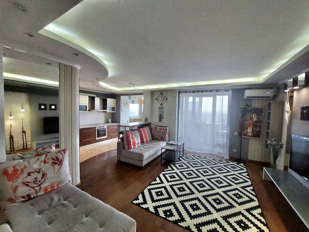 Трикімнатна квартира Лікоград Киев - изображение 1