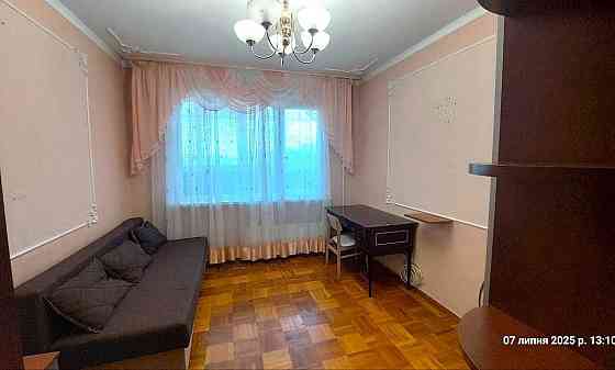 Здам 2 кім.кв. по вул. О. Махова, поряд ринок Елерон Киев