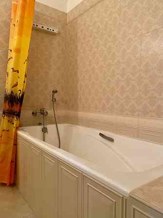 Оренда 2 кімн квартири у Щасливому Щасливе