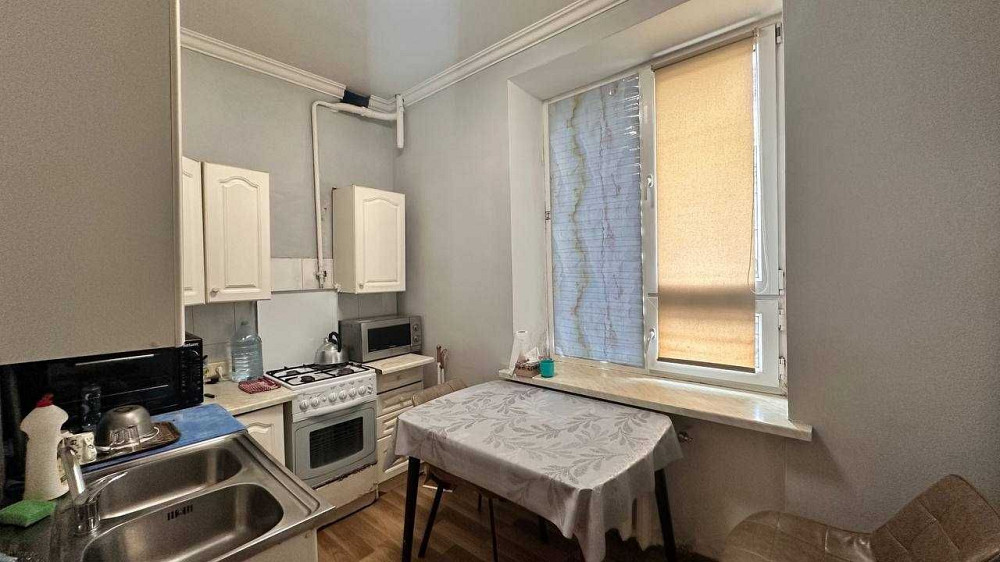 ул. Коблевская. ул. Ольгиевская.  Сталинка. Светлая, уютная. Срочно. Одесса - изображение 1