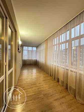 2к Брюховичі 81 кв. м. Закритий комплекс, парко місце А10 Брюховичі