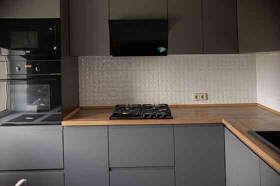 Продам 3-комн. квартиру на Бородинском. Хозяйка. Запоріжжя