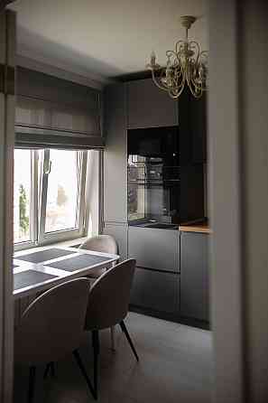 Продам 3-комн. квартиру на Бородинском. Хозяйка. Запоріжжя