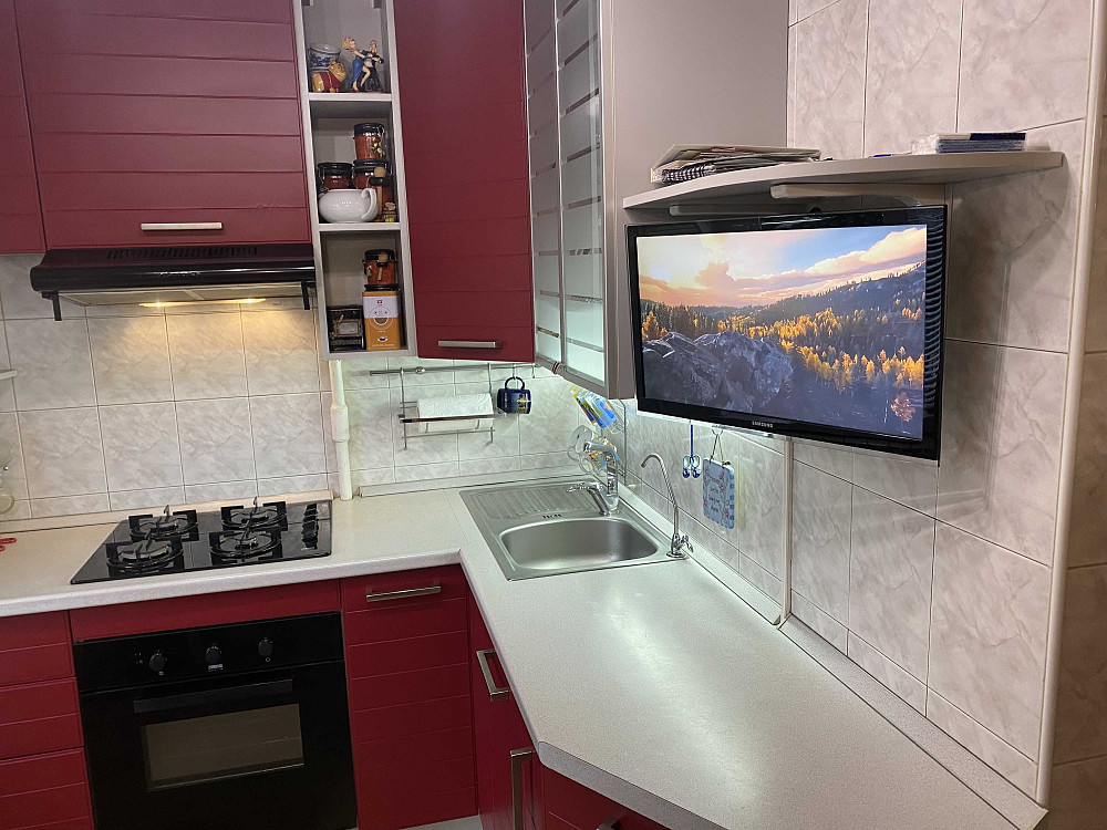 В продаже 3-комн кв на ул. Полигонной (нагорный район) Днепр - изображение 1