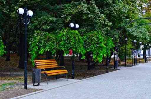 Срочно продам 1 ком кв под ремонт на Космонавтов парк Горького Одесса