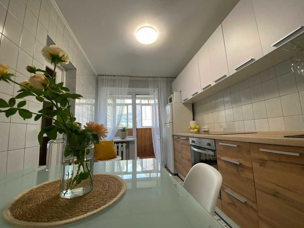 Оренда 2К вул Лабораторна 14, поруч ст м "Палац Україна" Киев - изображение 4