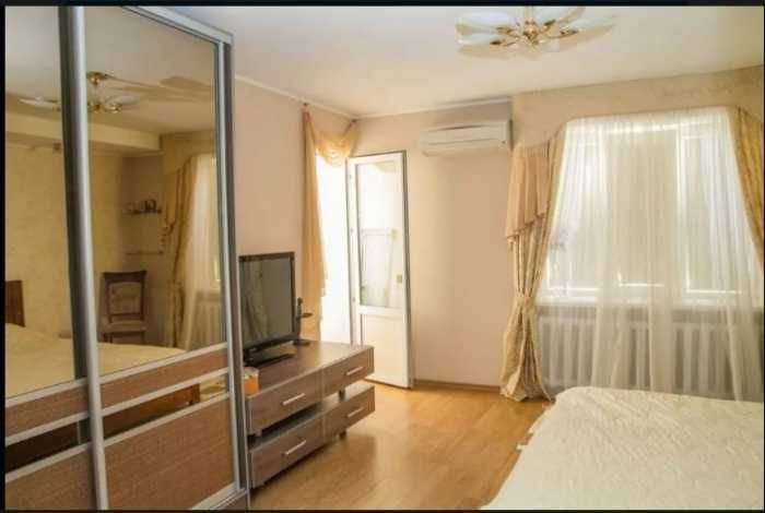 Аренда 2к квартиры в центре Миколаїв - зображення 1