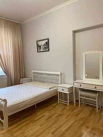 Оренда 1-кім. квартири в центрі на вул. Зелена Львів