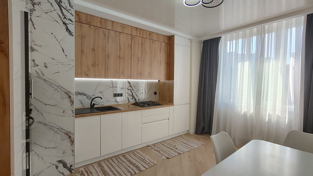 Оренда однокімнатної квартири район ТЦ Майдан Черновцы - изображение 3