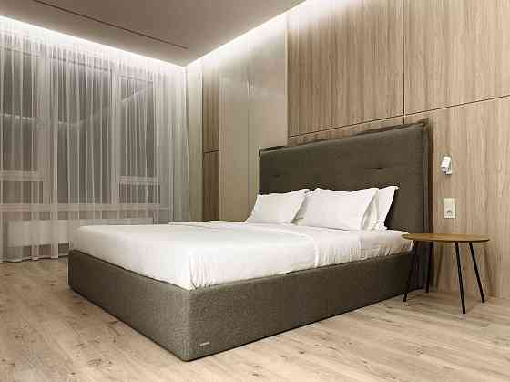 ID 529. Без %. Ярославів Град, Бульварно-Кудрявська, 15а, є EcoFlow Киев