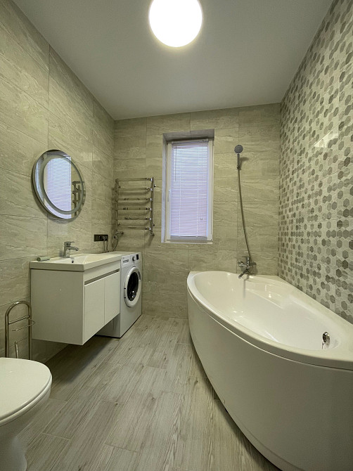 1-кімнатна квартира в центрі міста (вул. Залізнична) Ивано-Франковск - изображение 8