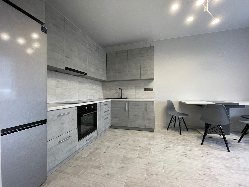 1-кімнатна квартира в центрі міста (вул. Залізнична) Ивано-Франковск - изображение 2