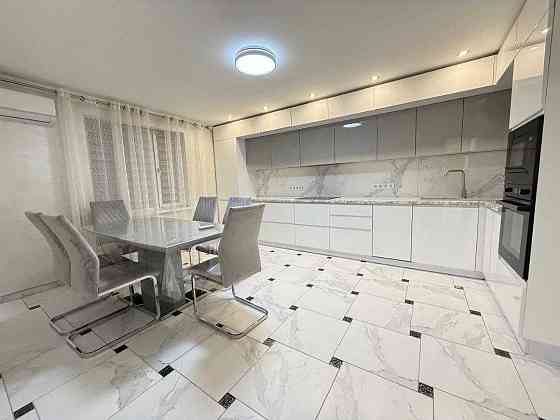 Здається 2-Х кімнатна квартира в ЦЕНТРІ міста на вул.Лукяна Кобилиці Черновцы